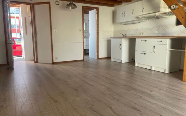 Maison à vendre    4 pièces •  La Rochelle