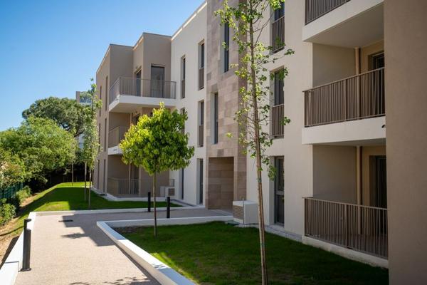 Achat appartement près de ANTIBES - 3 pièce(s) - 63 m² - 391 000 €