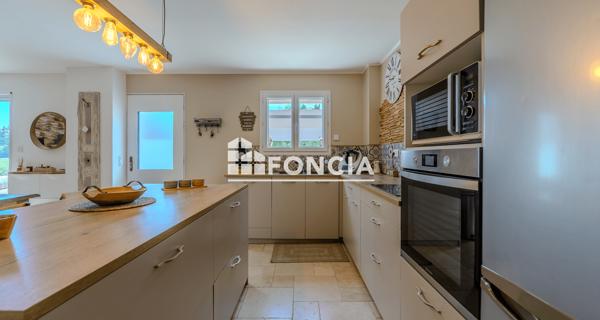 À vendre Maison 4 pièces 110 m² - Le Thor 84250