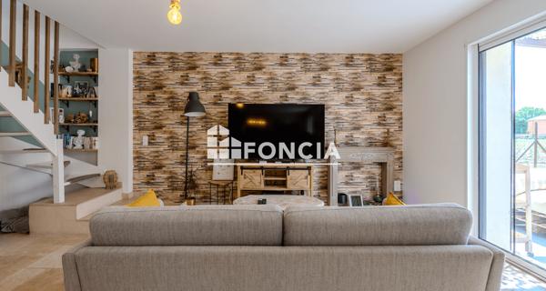 À vendre Maison 4 pièces 110 m² - Le Thor 84250