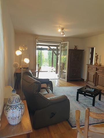 Maison 146 m² à vendre 6 pièces CHALAIS (16) 4/5 chambres, 2 garages 3 300 m² de terrain !!!