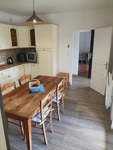 Maison 146 m² à vendre 6 pièces CHALAIS (16) 4/5 chambres, 2 garages 3 300 m² de terrain !!!