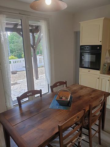 Maison 146 m² à vendre 6 pièces CHALAIS (16) 4/5 chambres, 2 garages 3 300 m² de terrain !!!