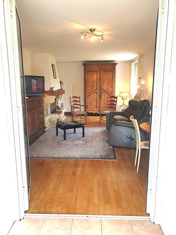 Maison 146 m² à vendre 6 pièces CHALAIS (16) 4/5 chambres, 2 garages 3 300 m² de terrain !!!