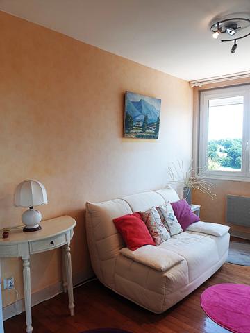 Maison 146 m² à vendre 6 pièces CHALAIS (16) 4/5 chambres, 2 garages 3 300 m² de terrain !!!