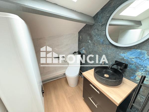 Location Studio meublé 25.28 m² - 28 RUE D'ORFEUIL Chalons En Champagne 51000
