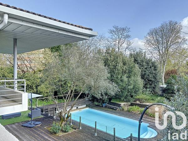 Maison à vendre 12 pièces 435,35 m² Le Bouscat