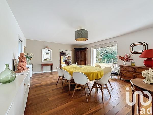 Maison à vendre 12 pièces 435,35 m² Le Bouscat