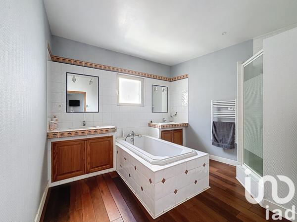 Maison à vendre 12 pièces 435,35 m² Le Bouscat
