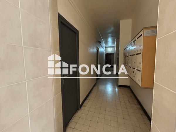 Location Local commercial 1 pièce 11.7 m² - 503 AVENUE DE LA REPUBLIQUE Toulon 83000