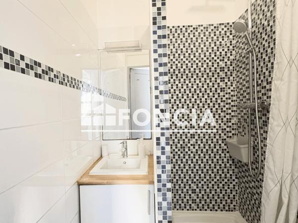 Location Appartement meublé 2 pièces 35.1 m² - 63 TRAVERSE DU MOULIN DE LA VILLETTE Marseille 13003