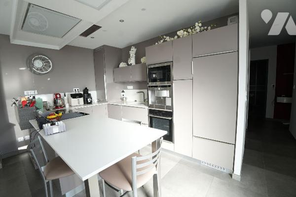 Maison  4 pièce(s) 86 m2