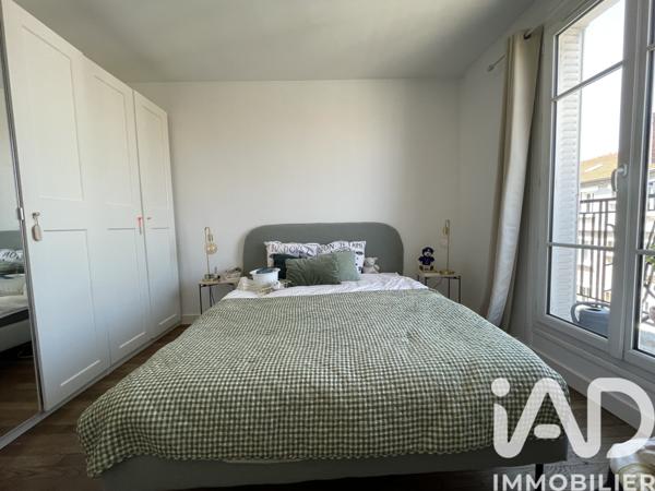 Appartement à vendre 2 pièces 46 m² Courbevoie