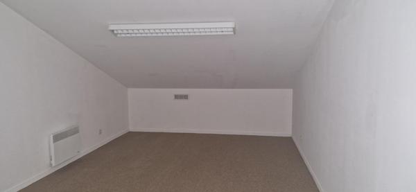 Local Commercial 150m² – La tessoualle
