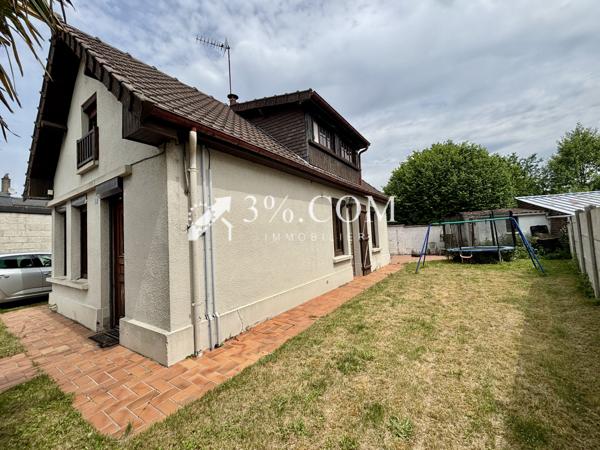 Maison
                                                                                                                                                                                                                                                                                                                        4 pièce(s)                                                                                                                                                                                                          2 chambre(s)                                                                                                                                                                                                          63  m²