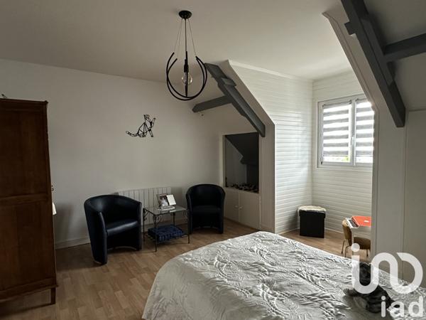 House for sale 6 rooms 209 m² Parthenay