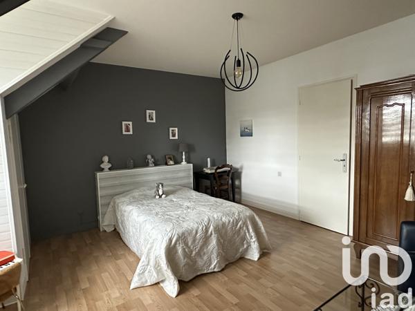 House for sale 6 rooms 209 m² Parthenay