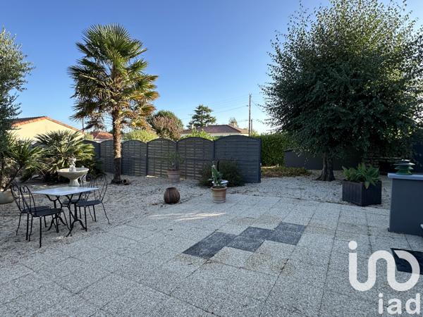 House for sale 6 rooms 209 m² Parthenay