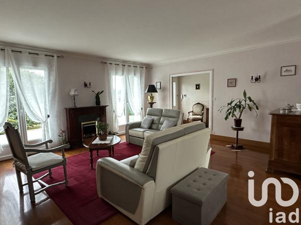 House for sale 6 rooms 209 m² Parthenay