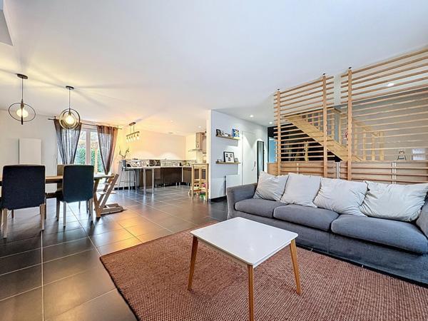 EN EXCLUSIVITE - MAISON 6 CHAMBRES - CONFORT DE PLAIN PIED - WARMERIVILLE