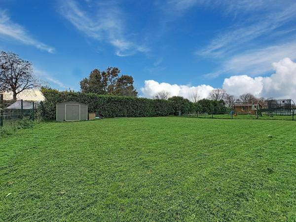 EN EXCLUSIVITE - MAISON 6 CHAMBRES - CONFORT DE PLAIN PIED - WARMERIVILLE