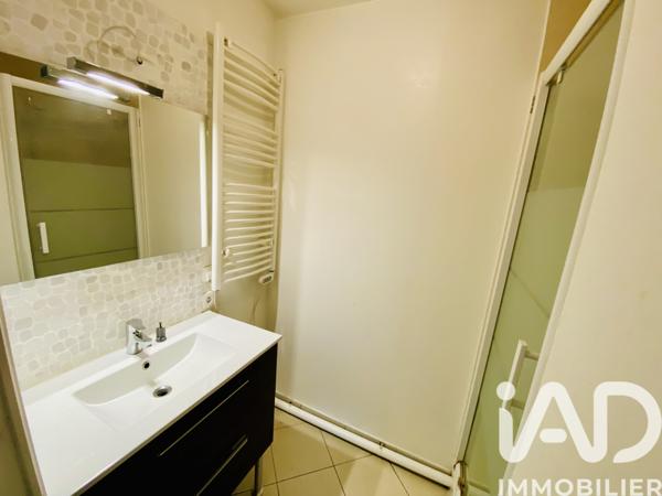 Location appartement 3 pièces 55 m² Livry-Gargan