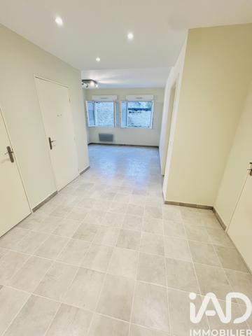 Location appartement 2 pièces 48 m² Nogent-sur-Oise