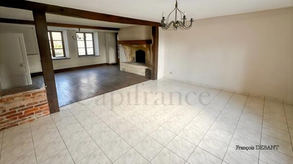 Maison à vendre 7 pièces proche de MACHAULT (08)