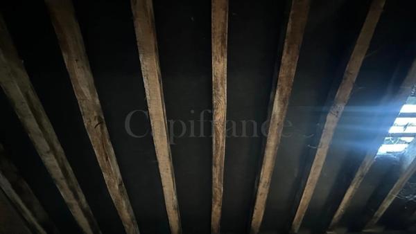 Maison à vendre 7 pièces proche de MACHAULT (08)