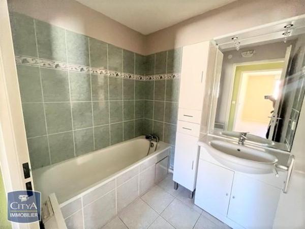 Appartement à louer 2 pièces 48.25m²