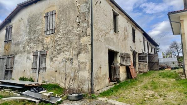 Maison de Caractère 7 pièces 275 m2 - DEPENDANCES- PISCINE