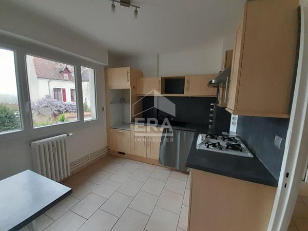 A LOUER APPARTEMENT T3 HYPER CENTRE VILLE CHATEAUROUX