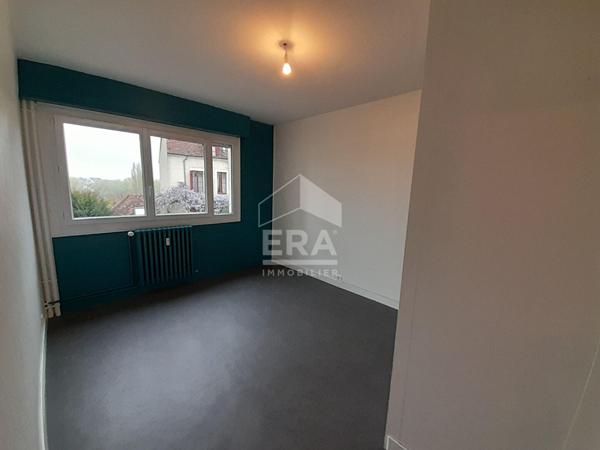 A LOUER APPARTEMENT T3 HYPER CENTRE VILLE CHATEAUROUX