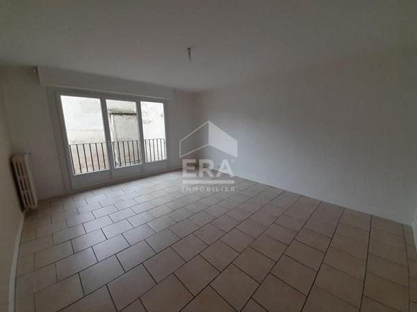 A LOUER APPARTEMENT T3 HYPER CENTRE VILLE CHATEAUROUX