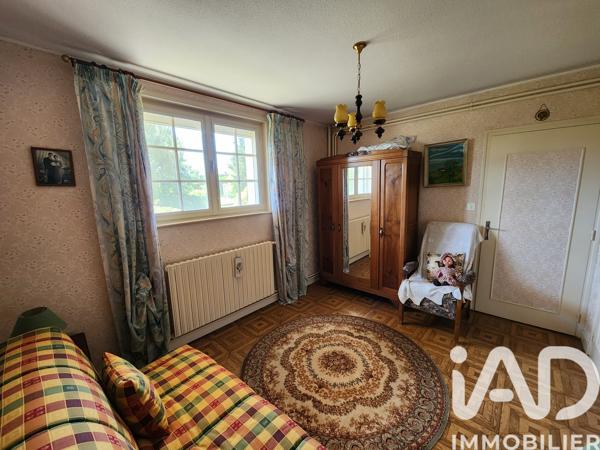 Maison à vendre 6 pièces 110 m² Saint-Marcellin-en-Forez