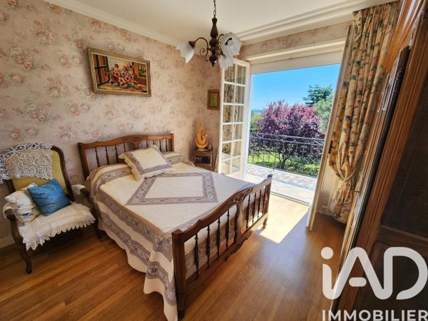 Maison à vendre 6 pièces 110 m² Saint-Marcellin-en-Forez