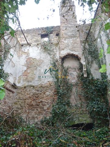 A VENDRE MAISON A RENOVER