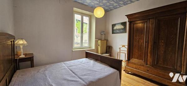 Maison de ville au centre de RAON L'ETAPE