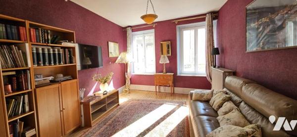 Maison de ville au centre de RAON L'ETAPE