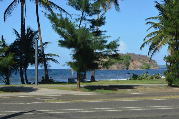 Dpt Martinique (972), à vendre maison 4 p, 62,4 m² - Terrain de 347,00 m² - Plain pied