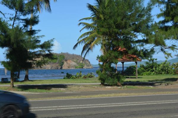 Dpt Martinique (972), à vendre maison 4 p, 62,4 m² - Terrain de 347,00 m² - Plain pied
