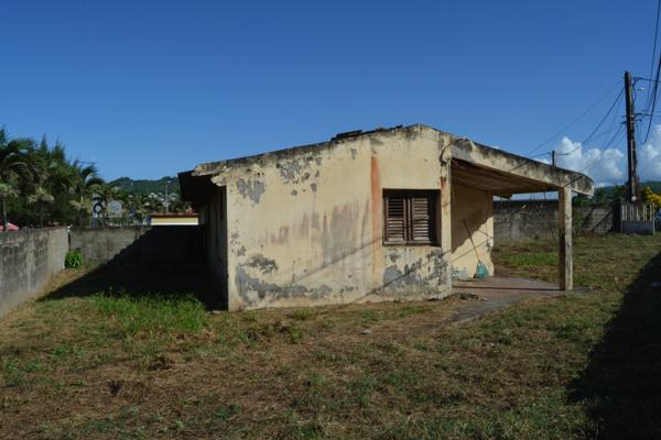 Dpt Martinique (972), à vendre maison 4 p, 62,4 m² - Terrain de 347,00 m² - Plain pied