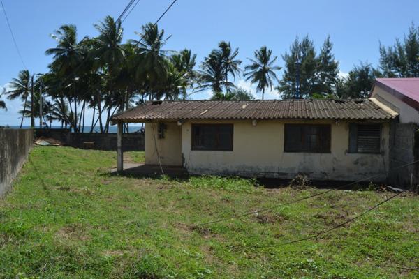 Dpt Martinique (972), à vendre maison 4 p, 62,4 m² - Terrain de 347,00 m² - Plain pied