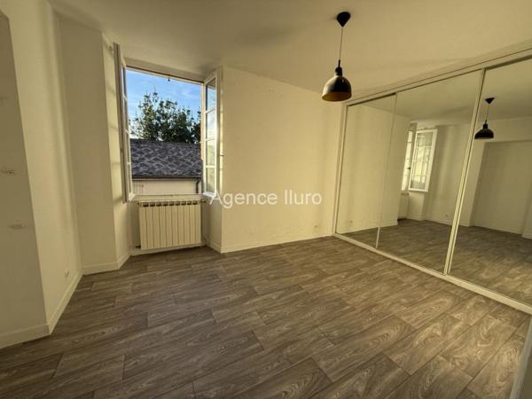 Appartement - Oloron-sainte-marie - Réf.:205228 EXCLUSIVITE - OLORON CENTRE - APPARTEMENT T2