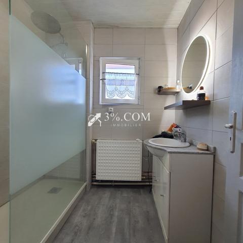 Maison 5 pièce(s) 3 chambre(s) 104 m²