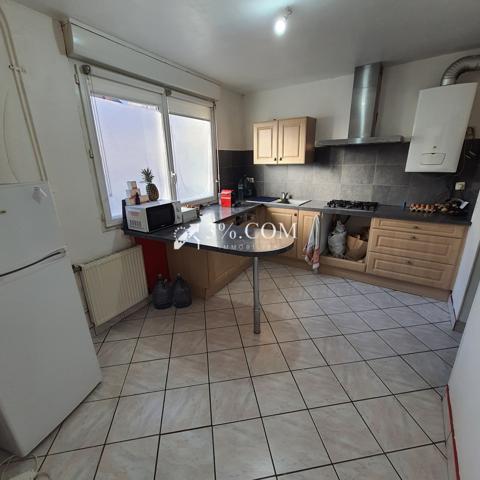 Maison 5 pièce(s) 3 chambre(s) 104 m²