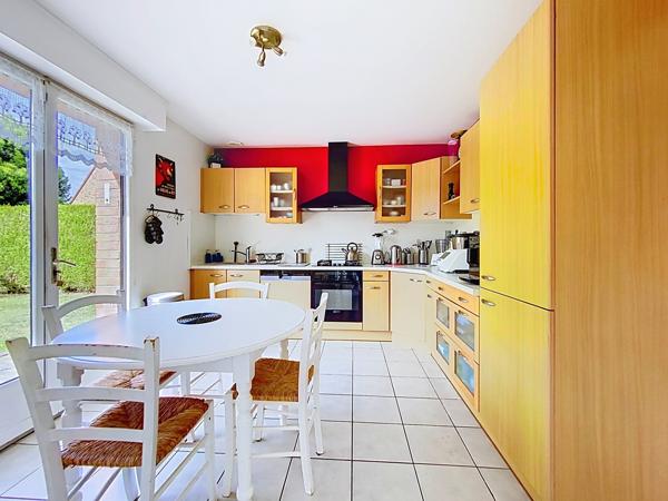 Villa individuelle 4 chambres, bureau, garage 2 voitures LA CHAPELLE D ARMENTIERES