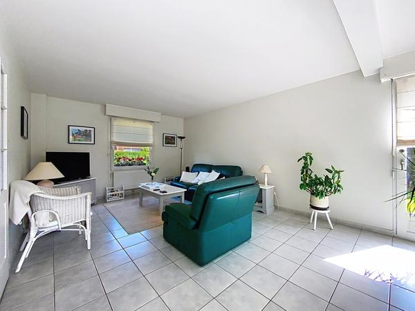 Villa individuelle 4 chambres, bureau, garage 2 voitures LA CHAPELLE D ARMENTIERES