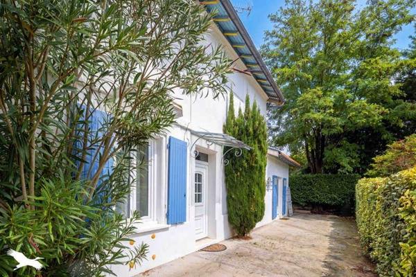 Maison à vendre 241 960 € Soyaux 5 p 125 m² DPE D