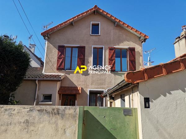 BEZONS _ Maison 6 pièces 132 m2 €420 800 ** - Référence 4155